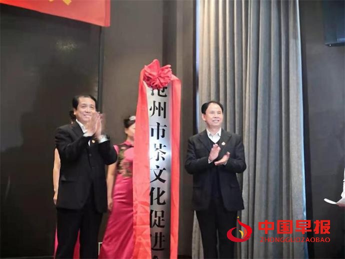 1618762546400722.jpg 下载 (1).jpg