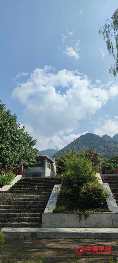 1659018394173005.jpg 1659018394173005.jpg