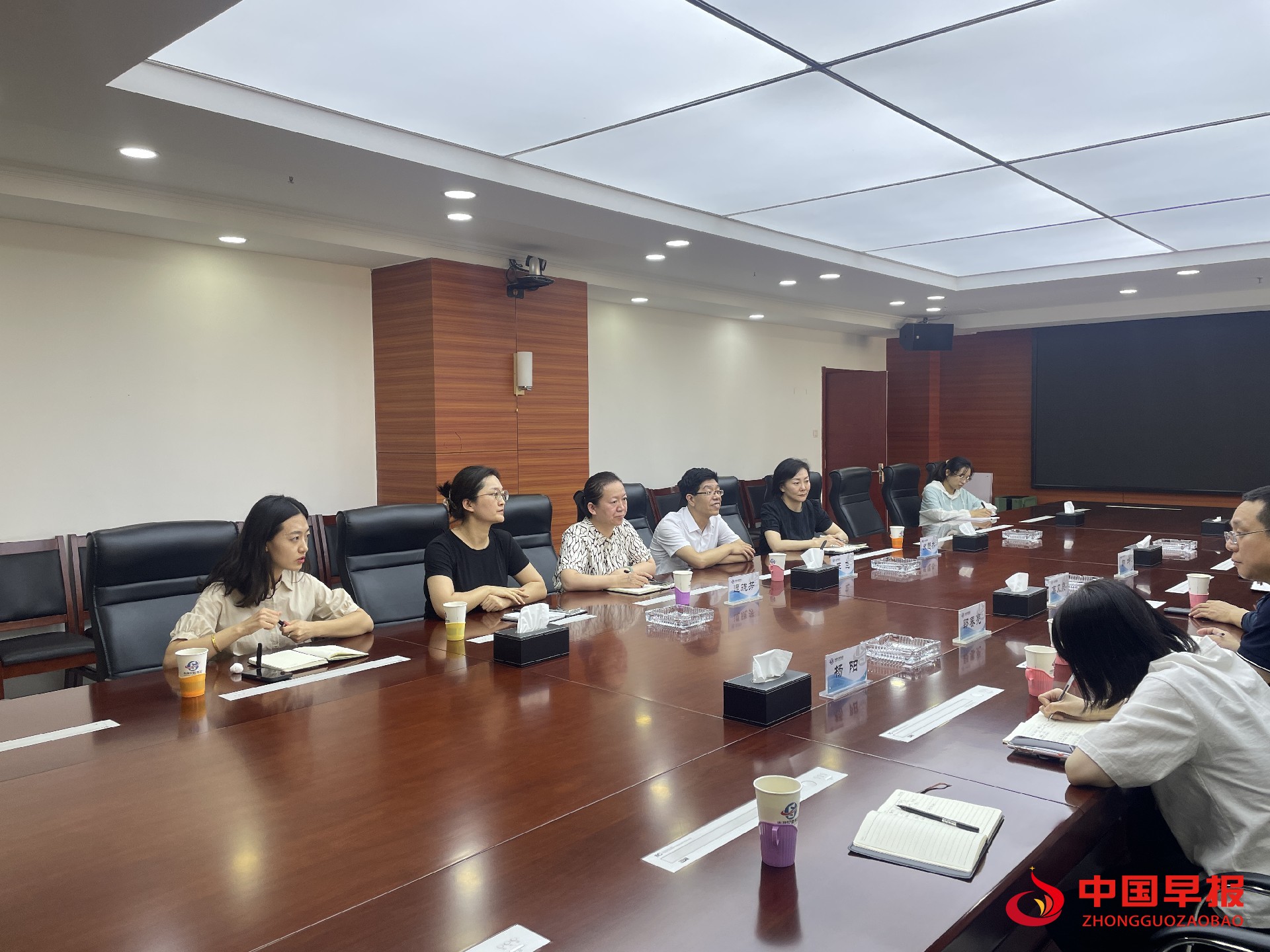 图片02.jpg