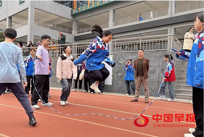 1762306644196829.png 10跳绳.png