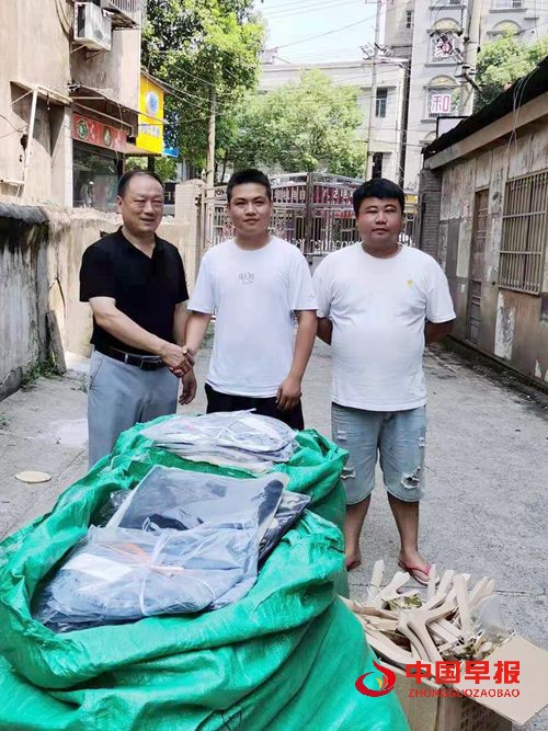 3_副本.jpg