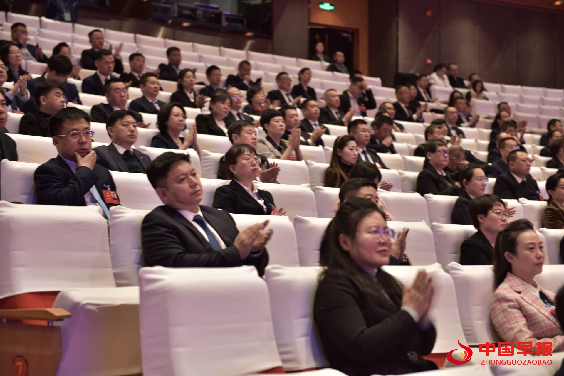 图片05.jpg