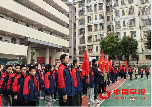 1升旗.png