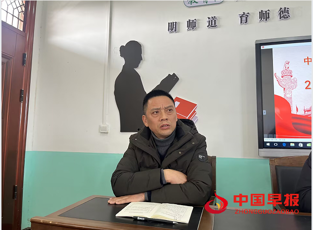 6李雄.png