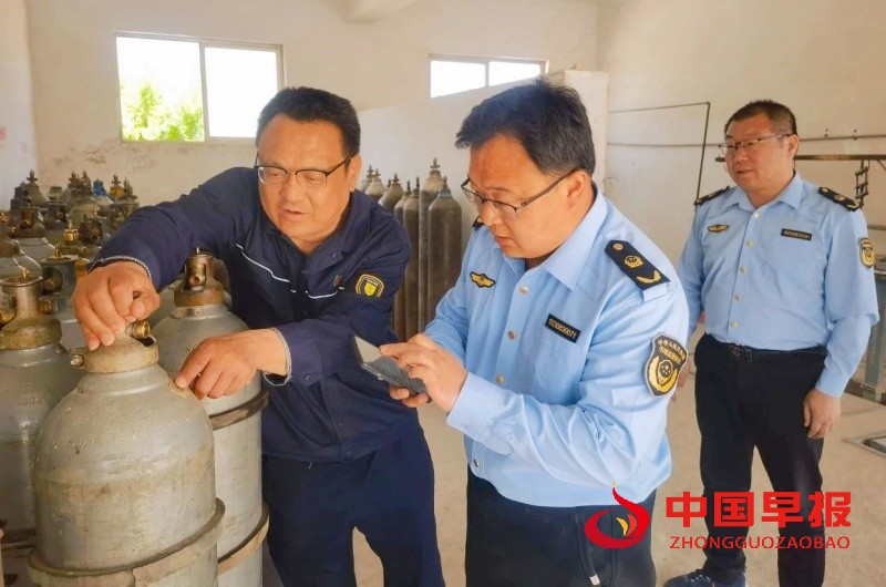 微信图片_20250430222122_副本.jpg