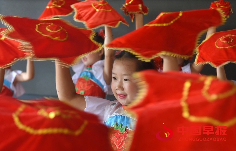 微信图片_20250802005000_副本.jpg