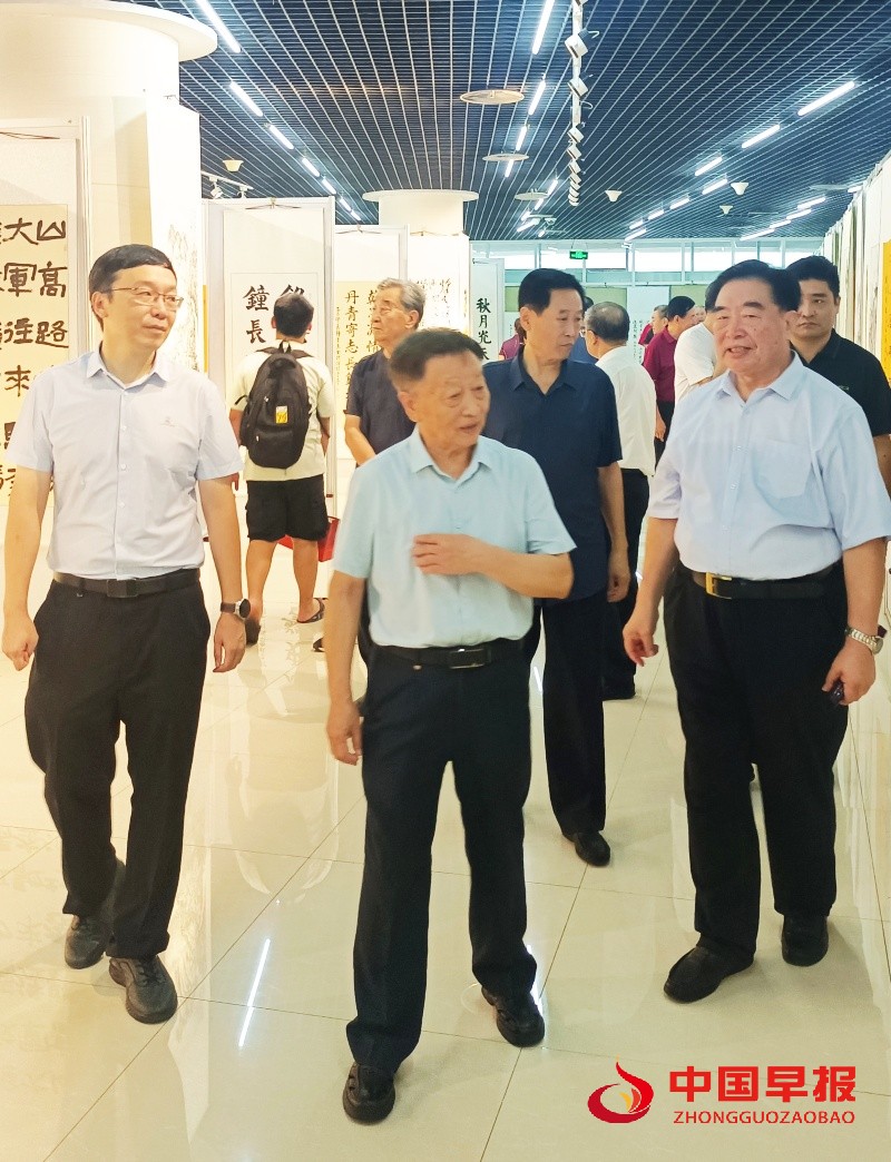 微信图片_20250816223049_副本.jpg