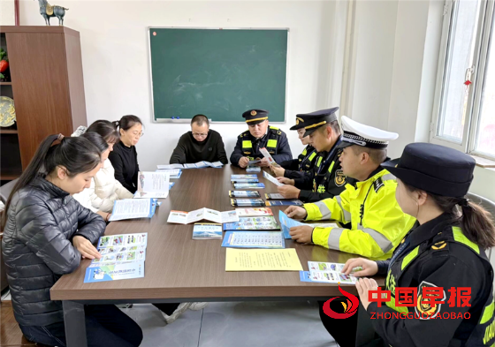 1764676576674901.png 2.png