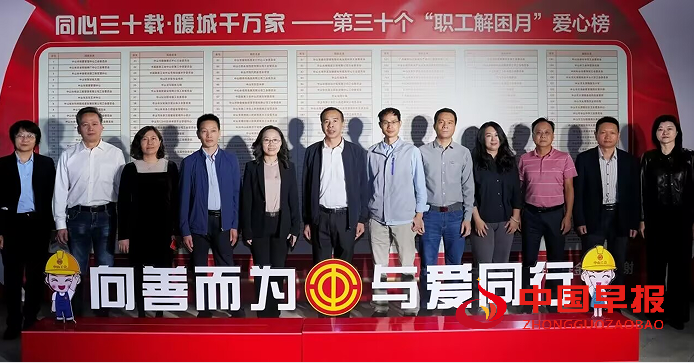 1765762975117826.png 12表彰.png